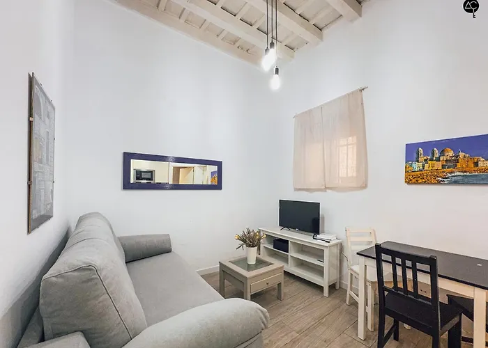 Callejones De La Pepa Grupo Ac Gestion * Cadiz